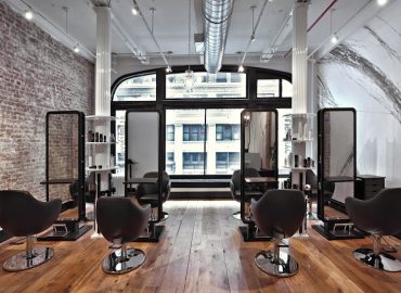 Cutting Edge Salon