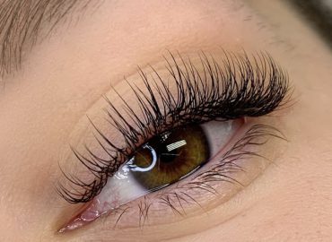 Aqueens Eyelash Extensions