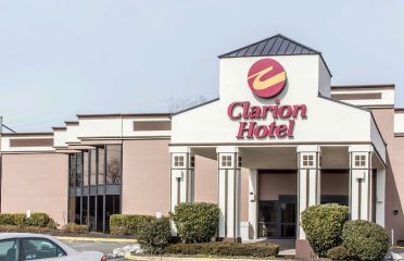 Clarion Hotel & Conference Center